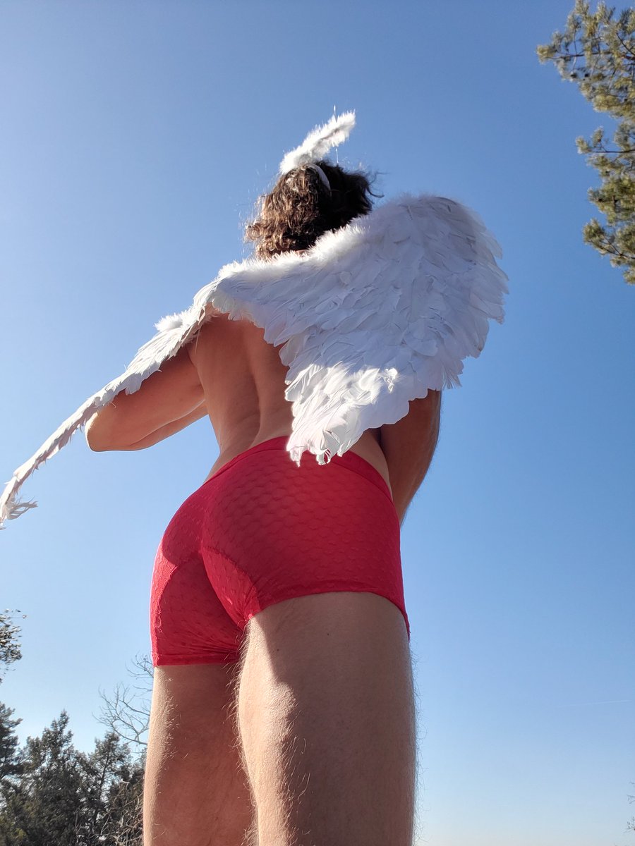 val024ass's tweet photo. #cam4Valentine  #cam4 
Do you like Angel ?  Here my show
https://t.co/MeVibn8hU4 https://t.co/bS69V2gqms