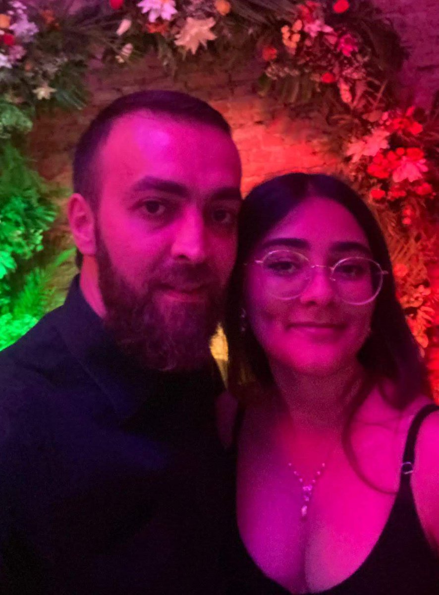 Guigobilchi's tweet photo. Parabéns filha @T_bia_J , sei o quanto está data te deixa feliz. #teamo #filha #debutando https://t.co/rhaTBMWLCU
