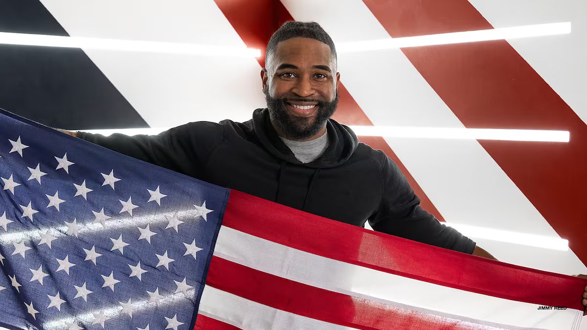 Catamounts's tweet photo. Great read about @catamountxctf alum @ManteoMitchell and his quest to be a two-time US Olympian in BOTH the summer and winter games! 🇺🇸 https://t.co/bksll1eVkX  
 #CatamountCountry #FaithFocusFinish https://t.co/aHbLfEWuPg