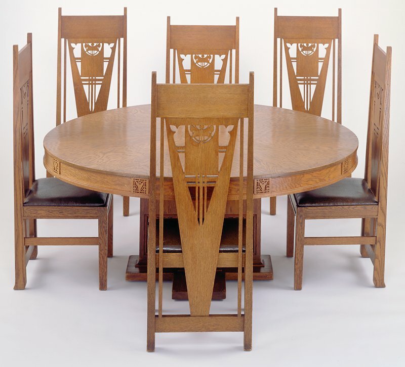 mia_decorative's tweet photo. George Grant Elmslie, Dining chair, 1910-1911 #georgegrantelmslie #museumarchive https://t.co/09UGHSgc4u https://t.co/0bHtwpwjvQ