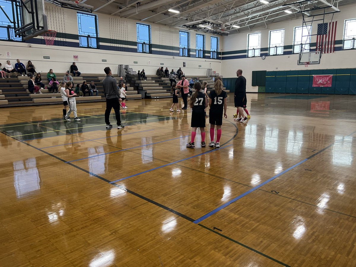 kaitlynkingg8's tweet photo. Our Girl’s Think Pink weekend has begun at Hartford! Come out for good food, auction baskets, and great basketball💗Love supporting a cause that means so much with the program that started my love for the game 💕💗 https://t.co/mkQIZbfFEN