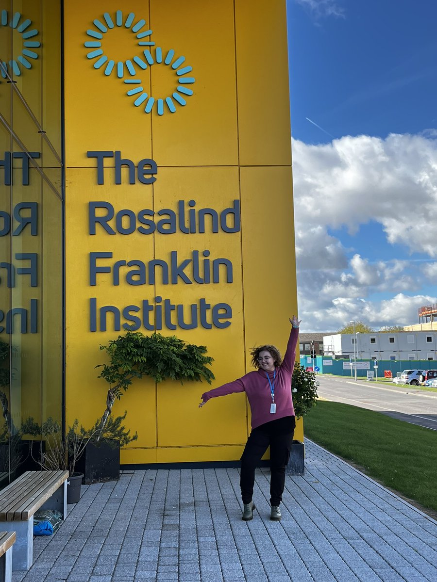 CammieSci's tweet photo. So it’s #WomenInScienceDay, we’ve obviously come a long way but still have a long way to go! Proud to be a woman in STEM helping be part of the change #WomenInSTEM #womeninmicrobiology #womenincomputerscience https://t.co/JuQqZhCG7U