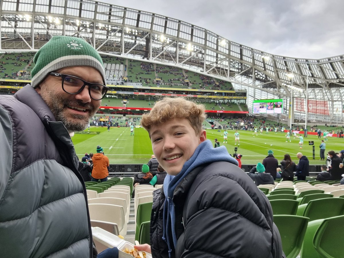 tbennett29's tweet photo. #shouldertoshoulder https://t.co/xPqMdW2AM3