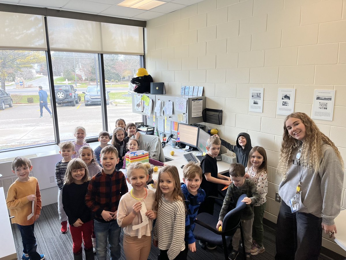 WaukazooWO's tweet photo. It was “L” day in Kindergarten! Thanks Miss Frazer’s class for the office “L” decorations and the best book! Great way to the end the week! #GoWO #GoWZ #Kinder https://t.co/gQAwOg3F6C