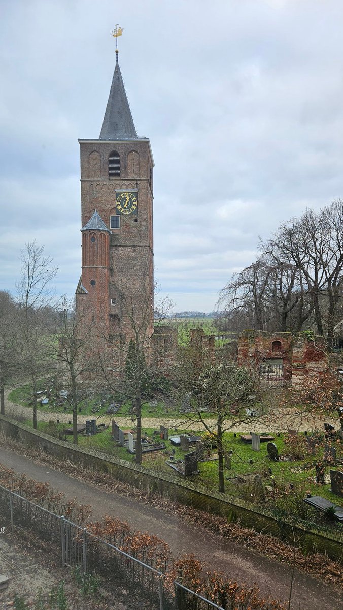 Na het politiek café in #Sassenheim, bezochten onze raadsleden @EdithAlkemade en <a href="/BartvdPloeg01/">Bart van der Ploeg</a> de opendag van zorgvilla Mariënhaven in #Warmond. Een aanwinst voor #Teylingen en de regio. 
valuaszorggroep.nl/locatie/marien…