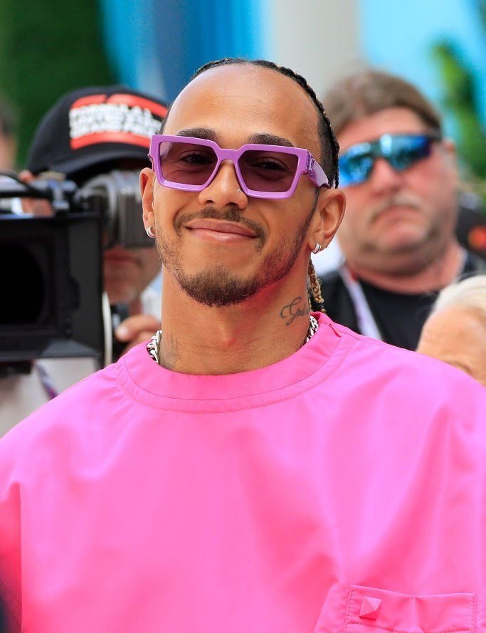 Lewis Hamilton pictures that will make you smile (@smilinglewis44) on Twitter photo 