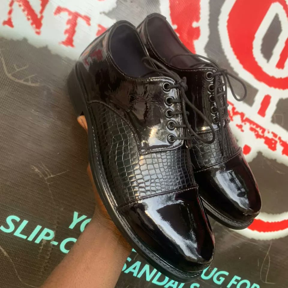 temitopeolukole's tweet photo. Sunday Footwear on ur Sunday Outfit. Support a Lazy Nigerian Youth.

Please help to Promote and Patronize my Handmade Products

All sizes 38 to 47

#findapartner "Fast and Furious" "Congratulations Oba" Chadwick LASTMA Davido Kwankwaso "Lagos State" #ObiDattiInLagos "Lagos State" https://t.co/oSI8z26KpU