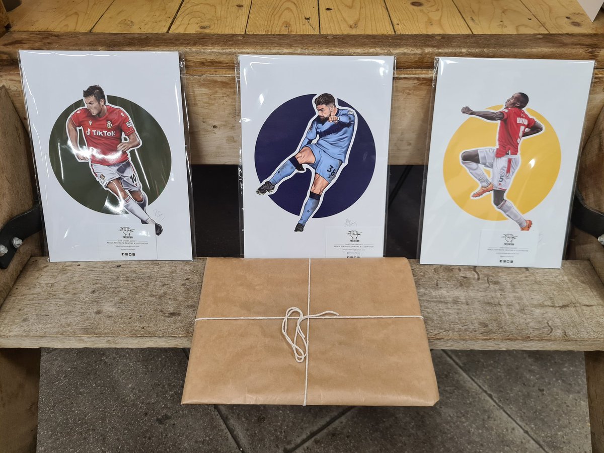 ***GIVEAWAY***

To celebrate the fact that it's a match day and Will Ferrell's inaugural visit to Wrexham, I'm giving away a set of A4 prints.

Just follow and RT this tweet.

Winner announced Monday!

#WrexhamAFC #WillFerrell