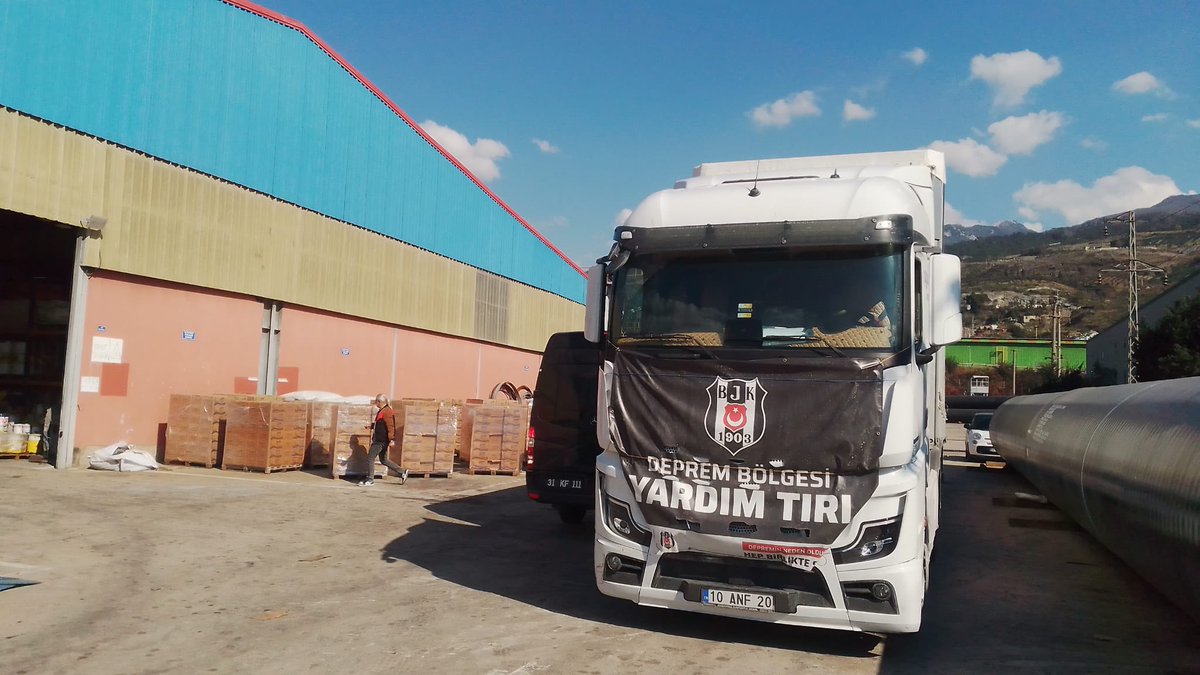 Yardım tırımız Hatay/İskenderun’a ulaştı. 

#deprem <a href="/Besiktas/">Beşiktaş JK</a>