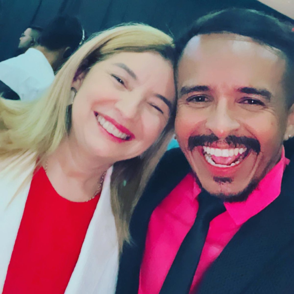 williamsanttos's tweet photo. Bom dia! Já já ás 11h e amanhã domingo às 7h30 tem @programatopslz na sua @tvbandma canal 15 com a badalada inauguração da @mezzomaranhao Fomos no 6° Prêmio Cazumbá do @jornal_cazumba Estivemos na Posse da deputada estadual @iracemavaleoficial como Presidente da @assembleiama https://t.co/GwaEzAb8DH