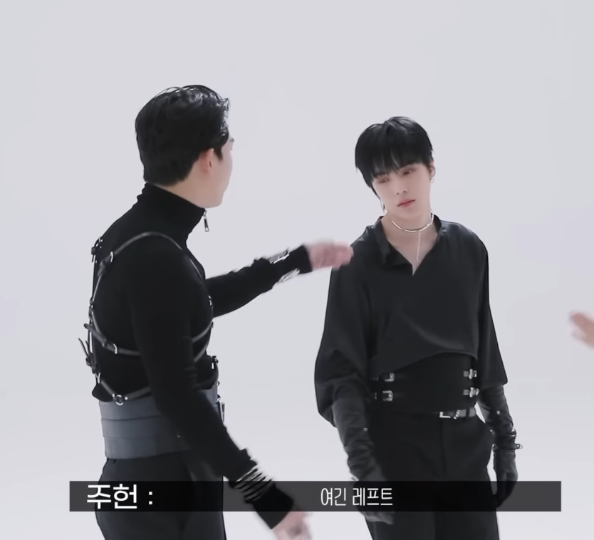 Mh_1993__'s tweet photo. 뭉꿀 공수구분 쩐다 https://t.co/pswXgXC1Zz