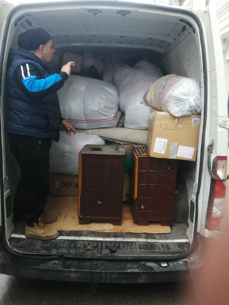 24 VE 25. TIRLARIMIZI SAKARYADAN KONTEYNIR YÜKLÜ OLARAK YOLA ÇIKARDIK.SOBALARIMIZIDA YETİŞTİRDİK.EMEĞİ GEÇEN HERKEZE TEŞEKKÜRLER
#deprem 
#kuzeyinçocukları