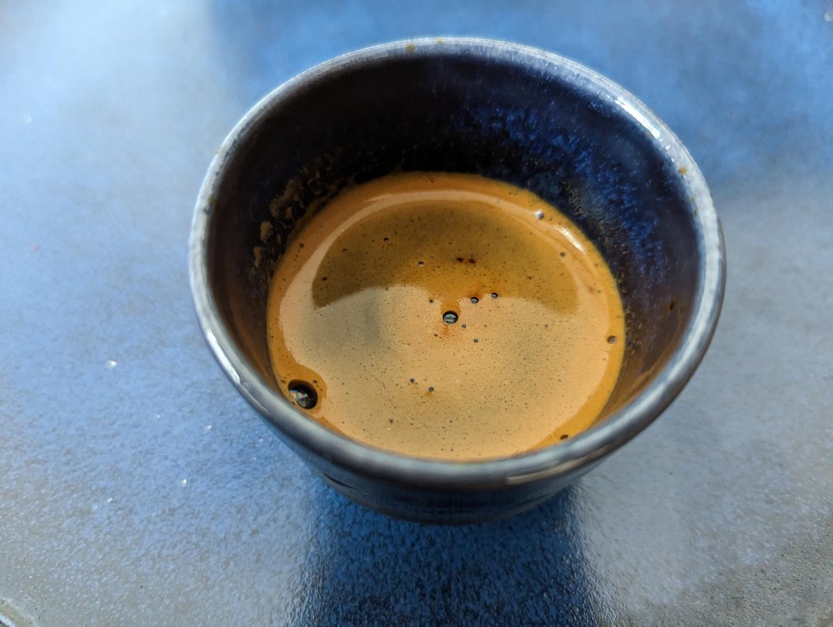 DD5HT's tweet photo. A really good #Espresso from Costa rica today :)

#Coffee #Oslo https://t.co/uJQVUmN8qq