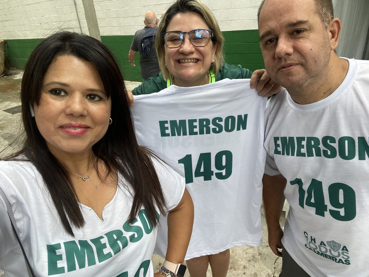 solange10rosa's tweet photo. Obrigada 💚😍😍@Vanessa_casella.Esse dia vai ficar marcado eternamente. @emerson74rosa . https://t.co/pcL21Wojqo