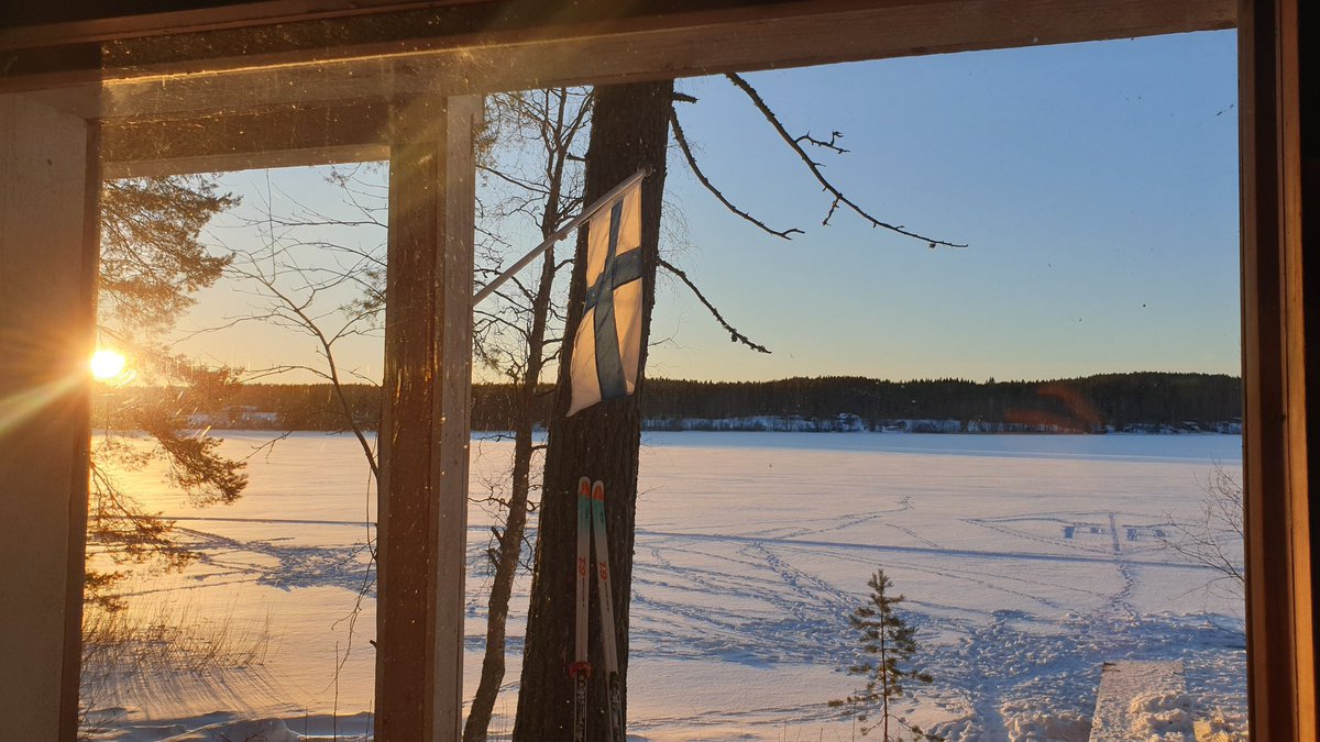 Saunaan!
#ulkoilmapalloilu #Kallameri
#Kuopio #Suomi #Finland