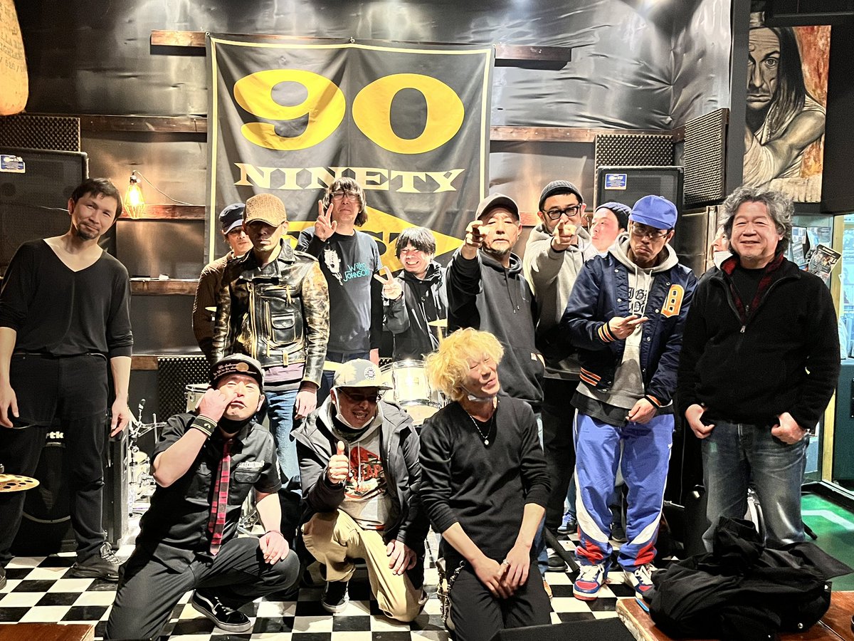 t1weFCRvyYm7XgN's tweet photo. サウンドホールからコンニチワ!vol.15無事終演!
久しぶりの対バンや新たな試みや様々な生き様がライブとしてぶつかり合う善き夜となりました♥
また2カ月後に!
アディダスアミーゴス!
#高橋賢一
#fabtones
#中村
#しこうちえろいんぴつ
#SIDEIMPACT
#四畳半J
#90east https://t.co/HkZSo97cTa