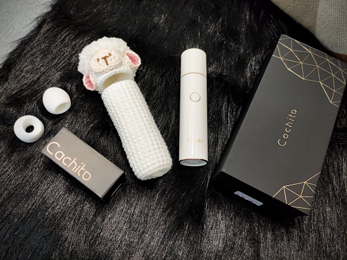 我单方面宣布我家的小羊是最可爱的小玩具不接受反驳！！！谁还没有拥有我都会伤心的！！ https://t.co/IEdkYgYq7O