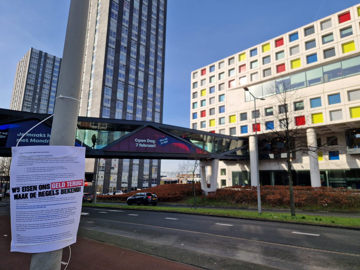 ROC Mondriaan, wij eisen ons geld terug!

Het ROC Mondriaan laat studenten niet weten dat zij de kosten voor ongebruikte spullen terug horen te krijgen. Dit moeten ze wel doen. Daarom zijn we vandaag een petitie gestart om dat te regelen

Teken ook, we zien je snel bij je school!