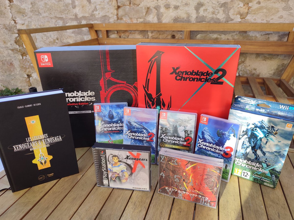 Joyeux anniversaire #Xenogears_25th_Anniversary , par qui tout à commencé, cette amour que j'avais pour le rpg s'est transformée en passion .