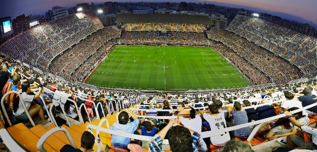 pcfutbol's tweet photo. 55000 personas pidiendo un nuevo PC FÚTBOL.

Ahora ya podemos llenar el Mestalla.

1 saludo @valenciacf

#QueVuelvaPCFUTBOL https://t.co/h00V9kpvBN