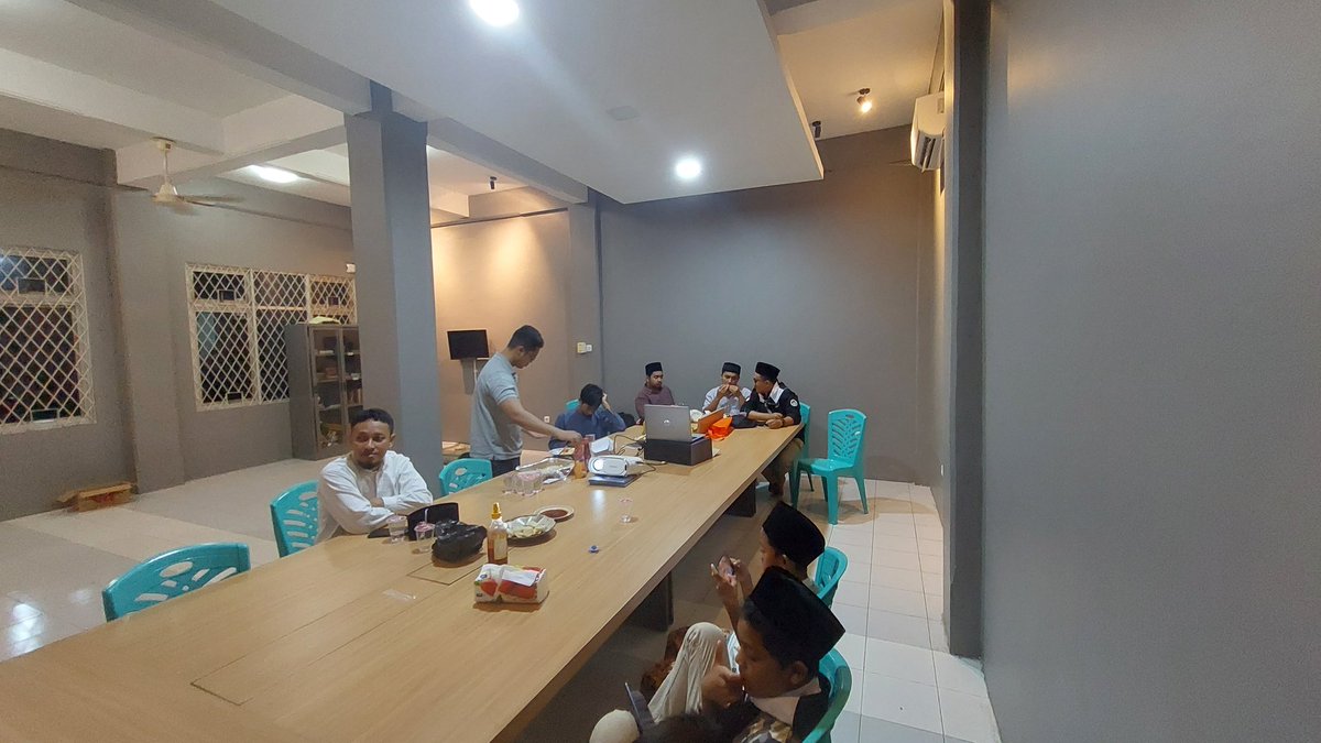 KhuddamLA's tweet photo. Alhamdulillah, Khuddam dan Athfal Lenteng Agung telah melaksanakan kegiatan Khuddam Connect Nasional pada tanggal 11/02/2023. https://t.co/hrP1Maidq9