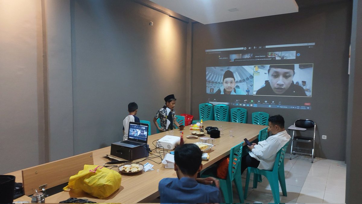 KhuddamLA's tweet photo. Alhamdulillah, Khuddam dan Athfal Lenteng Agung telah melaksanakan kegiatan Khuddam Connect Nasional pada tanggal 11/02/2023. https://t.co/hrP1Maidq9