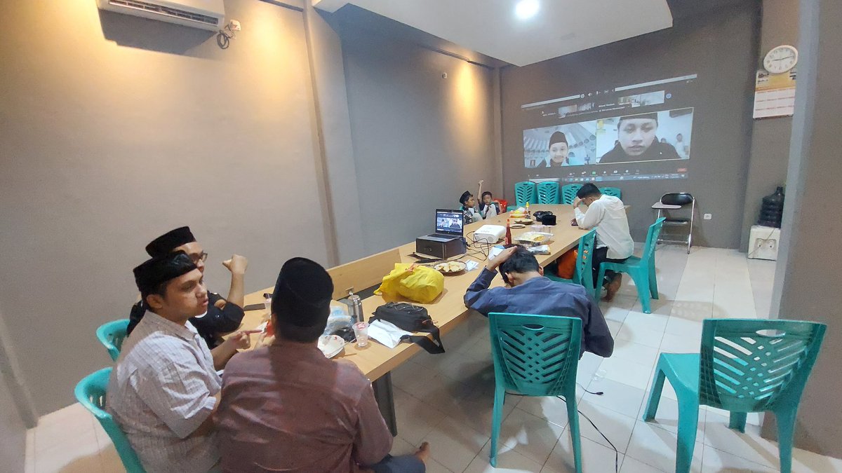 KhuddamLA's tweet photo. Alhamdulillah, Khuddam dan Athfal Lenteng Agung telah melaksanakan kegiatan Khuddam Connect Nasional pada tanggal 11/02/2023. https://t.co/hrP1Maidq9