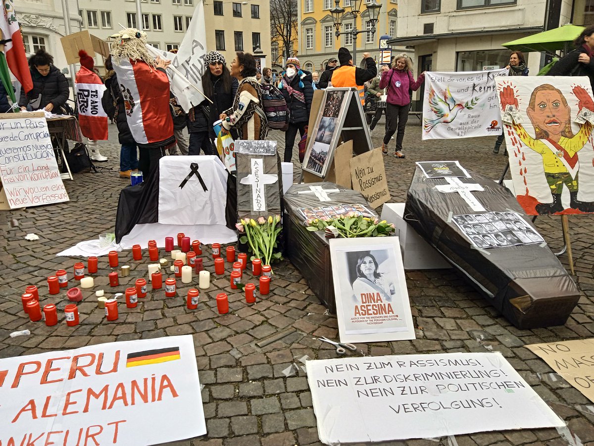 criticademonica's tweet photo. En Bonn: en manifestación por justicia para asesinados del gobierno de Dina Boluarte. En defensa de la democracia y asamblea constituyente. Basta de violencia policial.
#SOSPeru #PeruInDiktatur #DinaRenuncia https://t.co/YxtJ3eDz5P