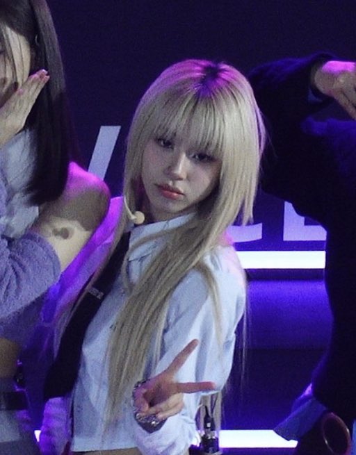 chaeyoung pics tweet media
