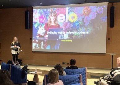 Positiivinen palaute rocks💝. Se antaa niin paljon hyvää mieltä ja lisäenergiaa! Laitetaan siis hyvä kiertämään! #kiitos #palaute #työkyky #työelämä #energiaa #hyvämieli