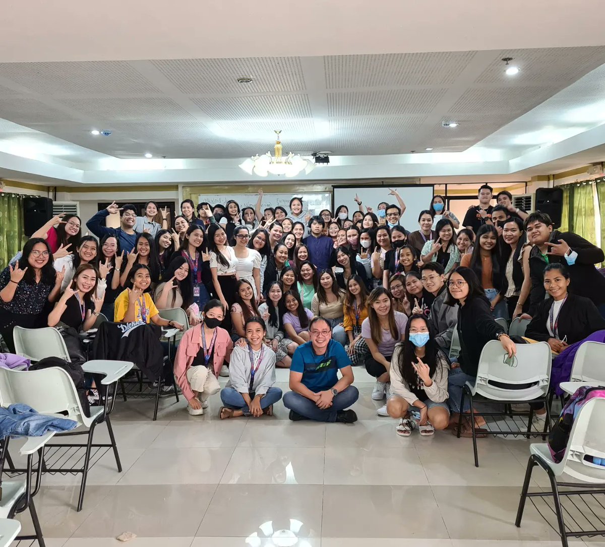 sertraline_'s tweet photo. That's a wrap for the Manor's Apr 2023 F2F cycle. Will be back next July, hopefully.

For now, back to the pursuit of other noble things. Marami pa akong utang na backlog 🦖 https://t.co/M3HOHnaEKw