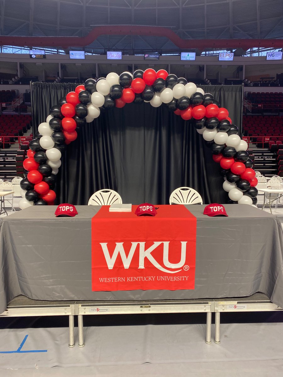 Another chance to celebrate your decision to #ChooseWKU is happening this weekend! Register now at https://t.co/wzrYjHe1qn https://t.co/m2V802jYWi