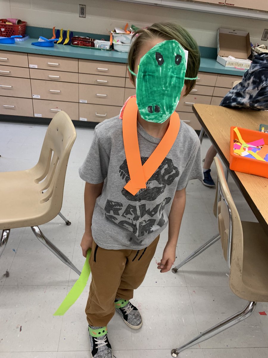mrs_interdonato's tweet photo. This awesome first grade artist made his own Lyle the Crocodile costume! @HorizonElem89 https://t.co/SMANRkvamE