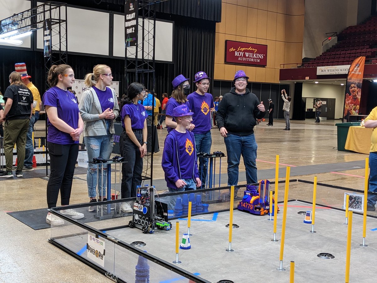 Team purple with our besties Coding the Cosmics! 💜 #mnftc