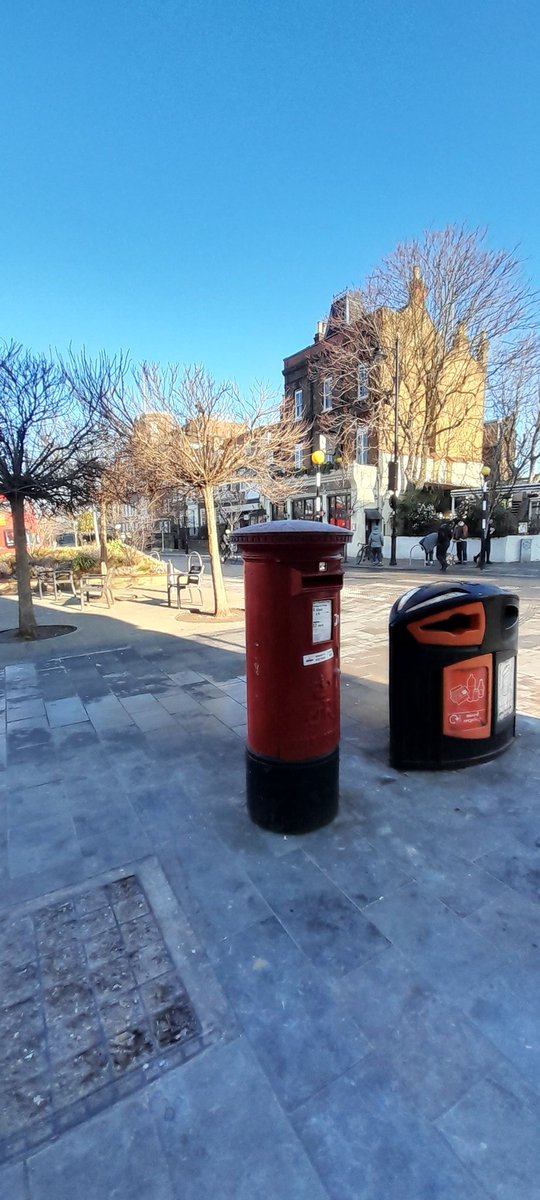 LNDleatherman's tweet photo. #postboxsaturday https://t.co/Y5wG5nBPTE
