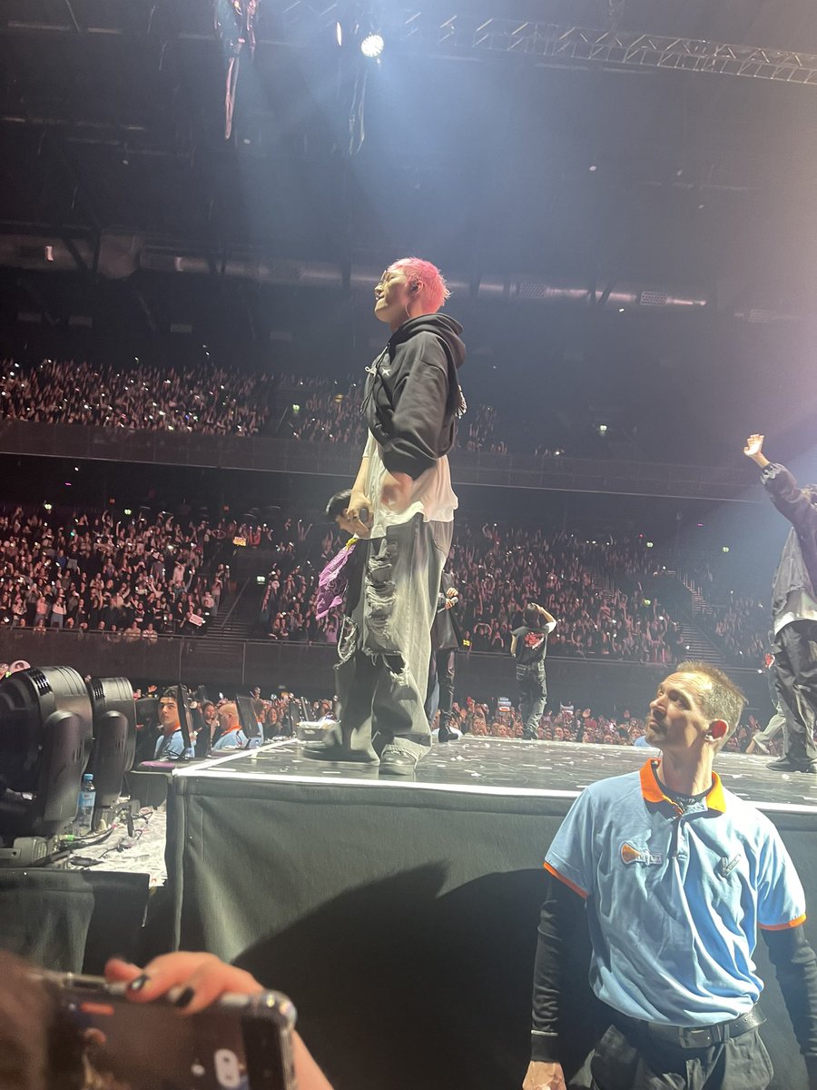 he was so close #ATEEZInAmsterdam #Mingi #민기