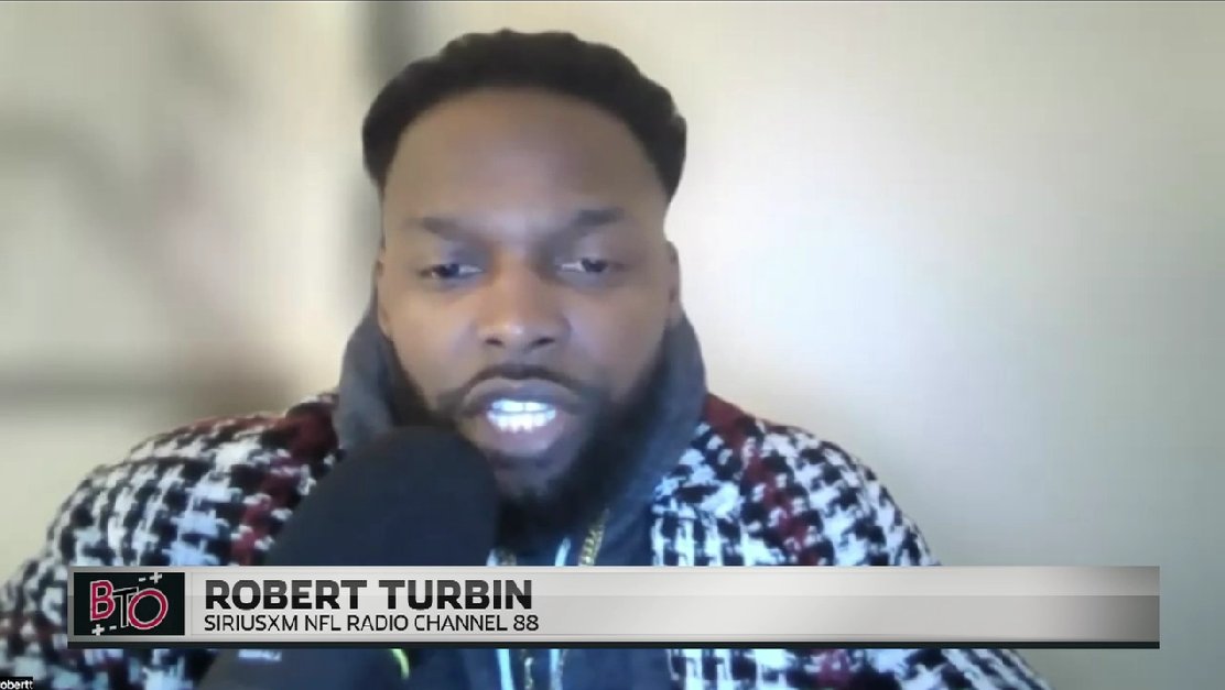 BEATTHEODDSTV's tweet photo. .@RobertJTurbin explains what each offense needs to do to win the Big Game. #superbowl #nfl  https://t.co/E2MUG3ESxF https://t.co/bZ1khTUjH5