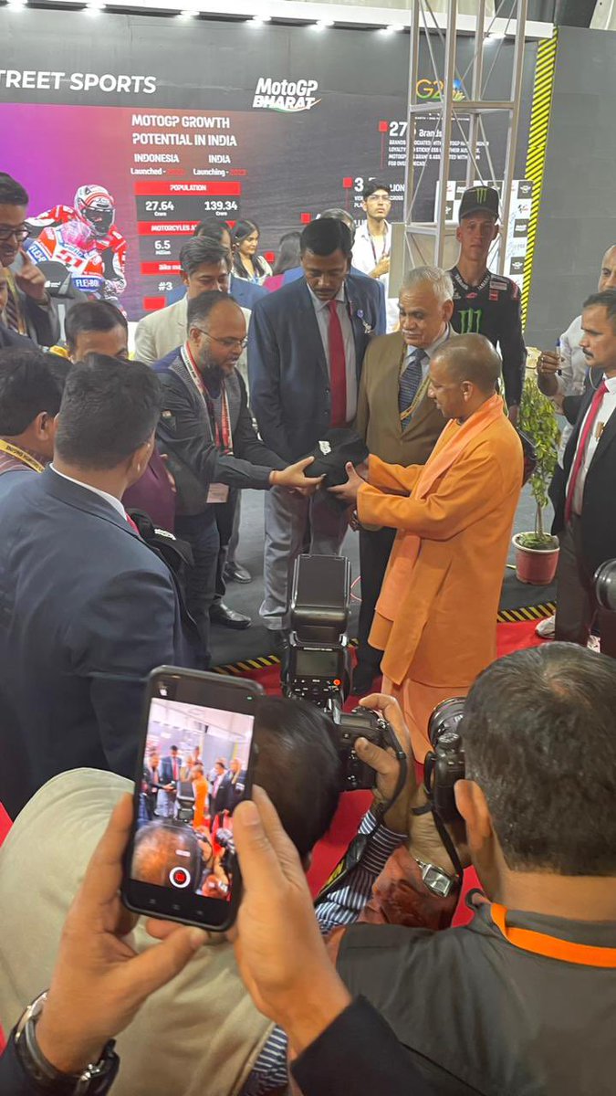 Team FairStreetSports (@fairstreetsport) on Twitter photo Glad to have Honorable CM <a href="/myogiadityanath/">Yogi Adityanath</a> and Honorable Union Minister Road Transport <a href="/nitin_gadkari/">Nitin Gadkari</a> at our stall in <a href="/_InvestUP/">INVEST UP</a>
We are committed to exhibit #UttarPradesh and #India on the world map in the arena of moto racing. #G20RacingNation
#MotoGpBharat #MotoGP Glad to have Honorable CM <a href="/myogiadityanath/">Yogi Adityanath</a> and Honorable Union Minister Road Transport <a href="/nitin_gadkari/">Nitin Gadkari</a> at our stall in <a href="/_InvestUP/">INVEST UP</a>
We are committed to exhibit #UttarPradesh and #India on the world map in the arena of moto racing. #G20RacingNation
#MotoGpBharat #MotoGP