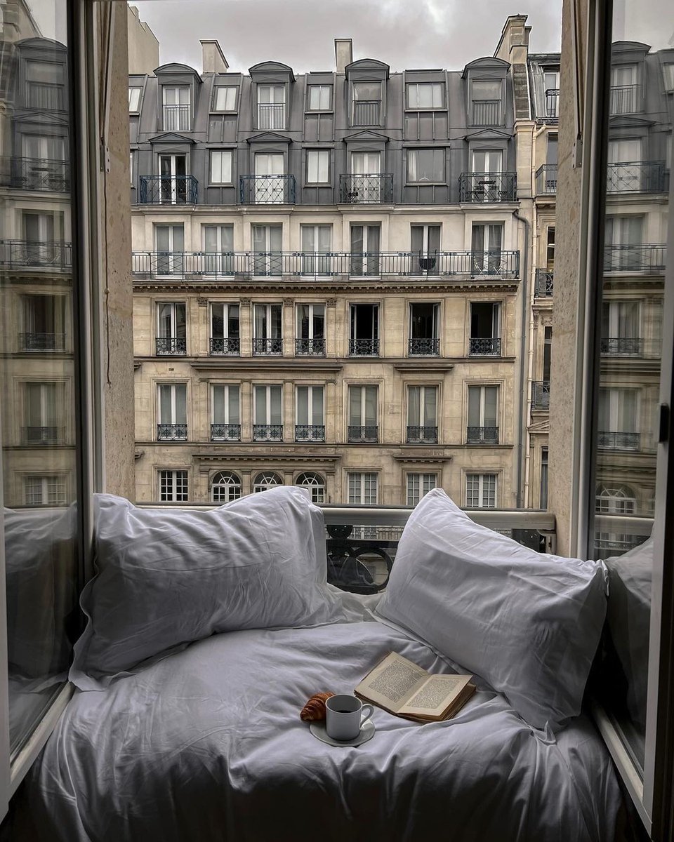 librofilos's tweet photo. Buen día librófilos https://t.co/ndMqdOZhoX