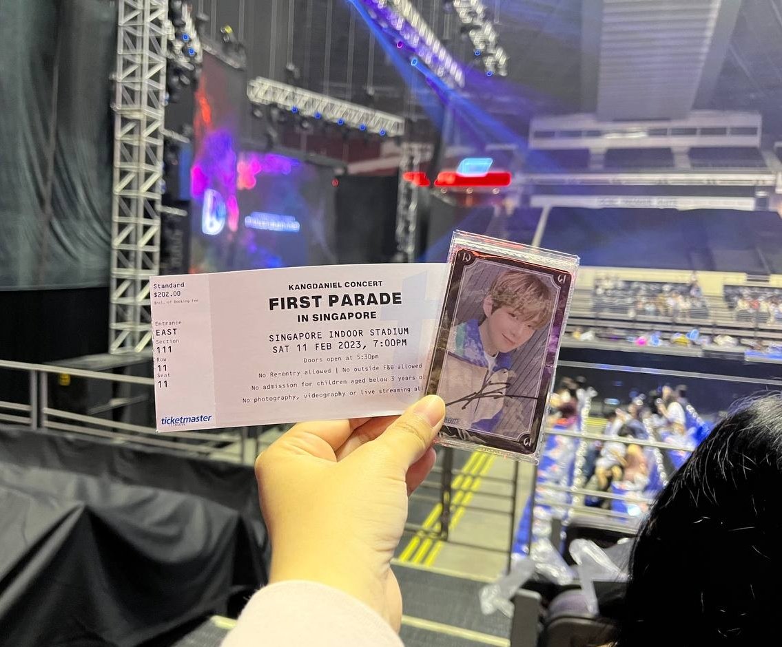 fluffyparkji's tweet photo. 강다니엘 part 2 🥳🥳
우리 다시 만나요!! 성실하고 열정적인 공연에 감사합니당 ♡♡

#KANGDANIELinSG #FirstParadeinSG https://t.co/oO7vEtdg13