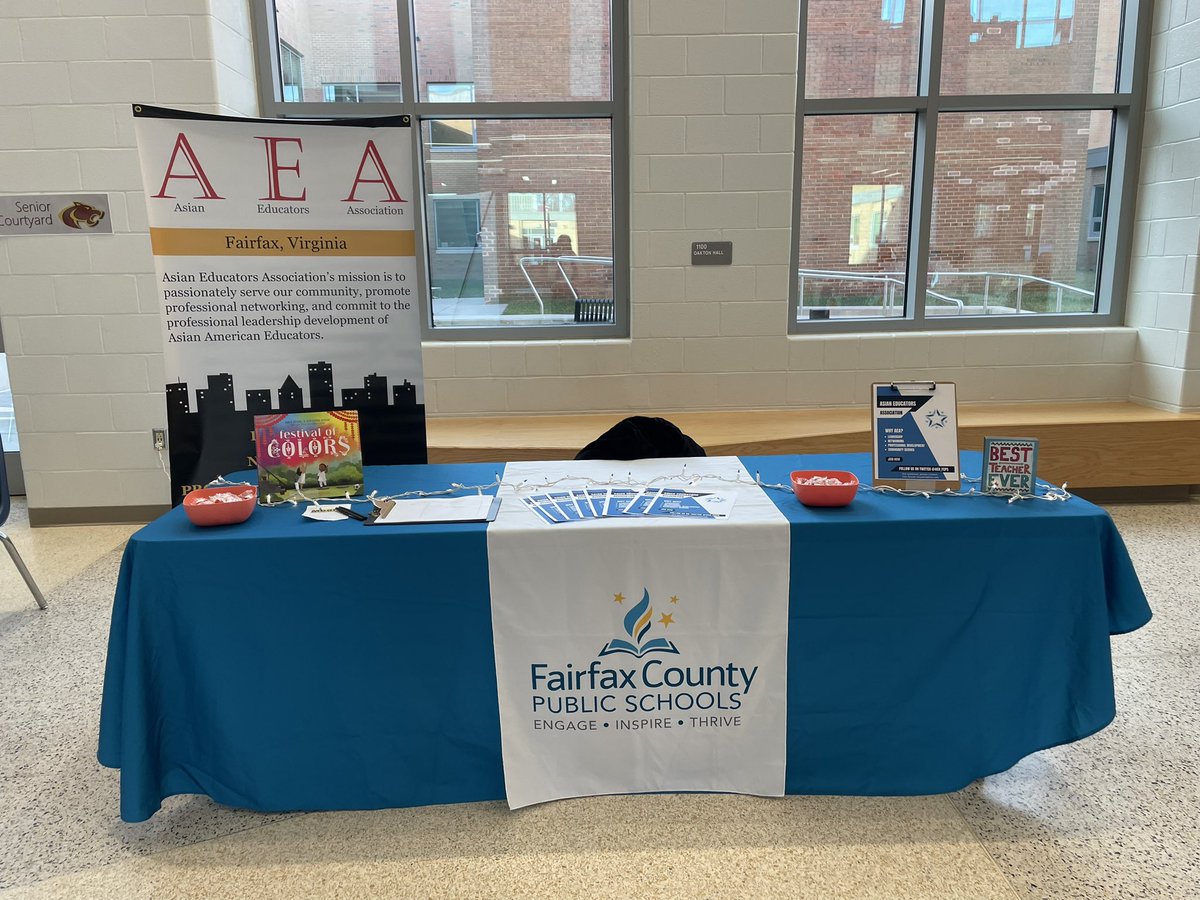 Come visit our AEA booth at the @fcpsnews job fair at Oakton HS! Now until 2pm! #OurFCPS