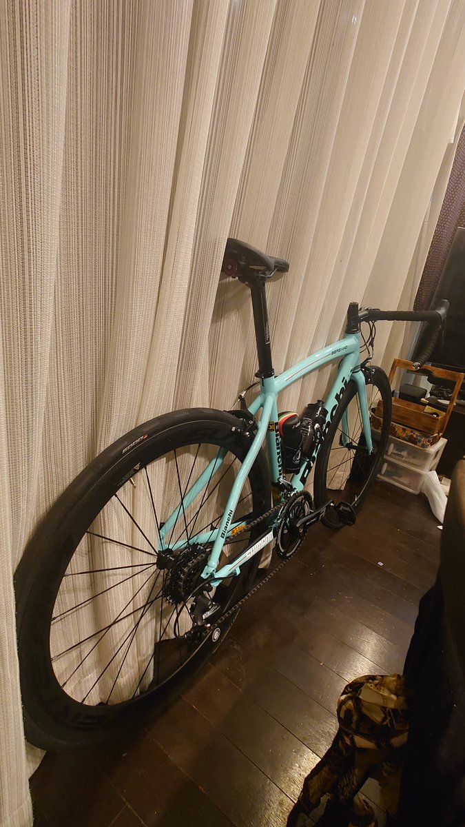 r2605s's tweet photo. 実は買ってた新たな愛車
サイクルベースあさひさんとビアンキがコラボしたバイク、Bianchi BERGAMO https://t.co/ihY6w8O1vb