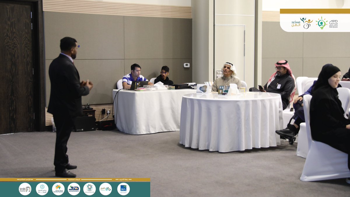 Job__Coach's tweet photo. وقد تم بحمد الله تخريج المتدربين وتسليمهم الشهادات التدريبية الخاصة بهم وذلك بعد اكتمال حضور البرنامج التدريبي كامل ( ٦٠ ساعة تدريبية ) https://t.co/K4up7r6JMg