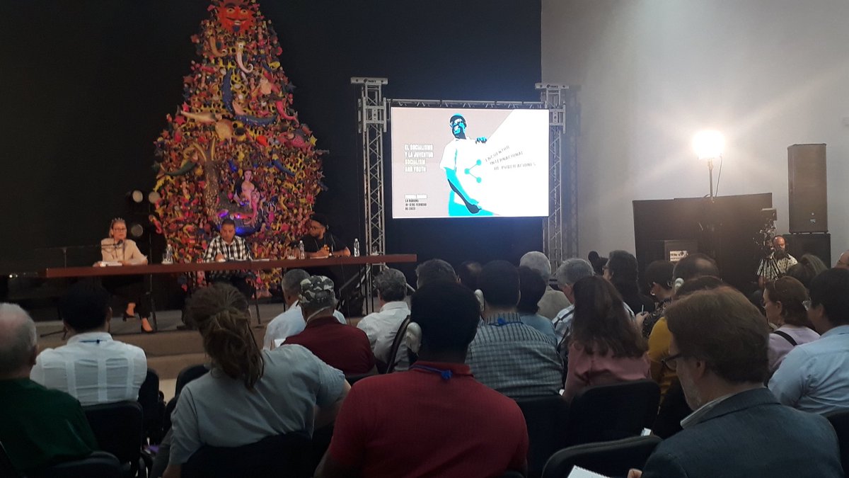 <a href="/manolo_realengo/">Manolo De Los Santos</a>,codirector ejecutivo de The People's Forum dijo que los jóvenes comunistas se tienen que preocupar por los problemas actuales de este tiempo. "la urgencia es proponer acciones y proyecciones concretas desde lo que nos toca hacer" #Cuba #UnMundoMejorEsPosible