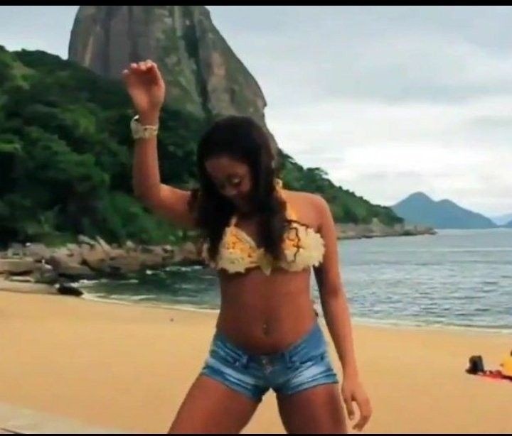 itstudy0's tweet image. Vou fazer minha primeira redação aaaaaaa to animada