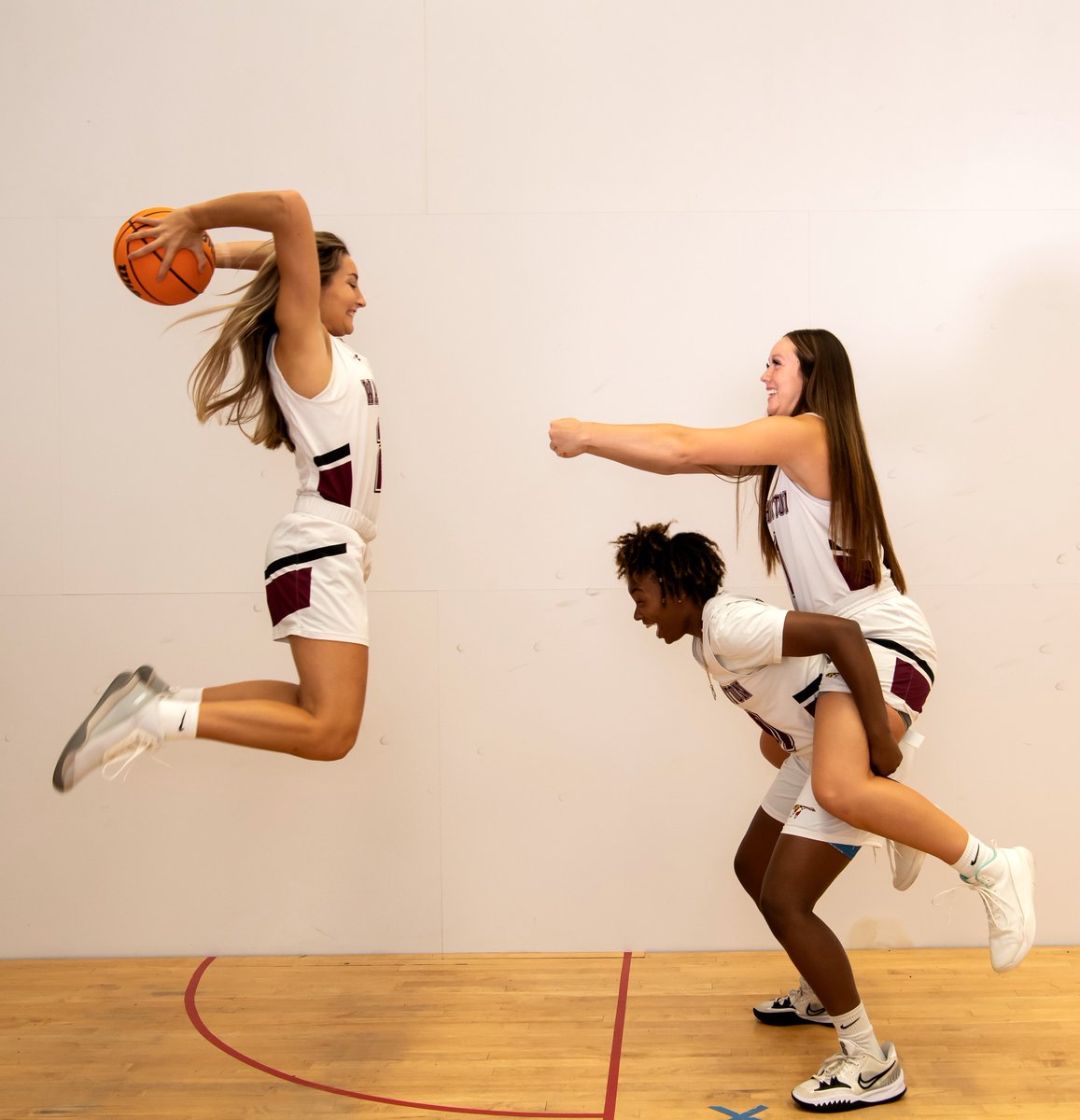 Starting to post appreciation quotes from our underclassman of our seniors. Super excited to celebrate them today and the rest of the year! ❤️

#Family #SeniorDay