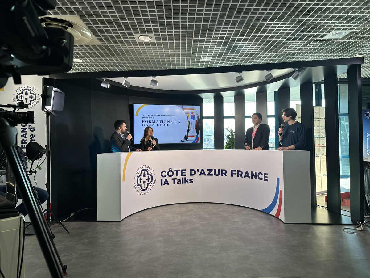 Maison_IA's tweet image. [#WAICF06 #IATALKS 🎙️] by « Côte d’Azur France » Terre d’IA !

🎓FORMATIONS #IA DANS LE 06 avec ⬇️ 

✔️ ISABELLE GALY @Maison_IA 
✔️ NISSIM MARUANI @3IAcotedazur 
✔️ SEBASTIEN CORNIGLION @datasciencemsc 

🔴 Live sur notre chaîne YouTube youtube.com/live/OtmLuswCa…