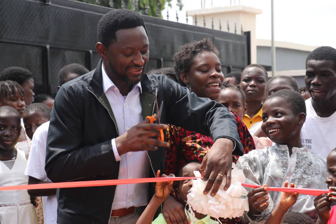 TheDestinyTrust's tweet photo. Our new Home is officially open! 🥳
We are excited to see this dream become reality. One more beautiful Home for vulnerable children to call theirs. The joy in the air is palpable as the young occupants can not wait to move in! 1/ https://t.co/4Z6LkytaLX