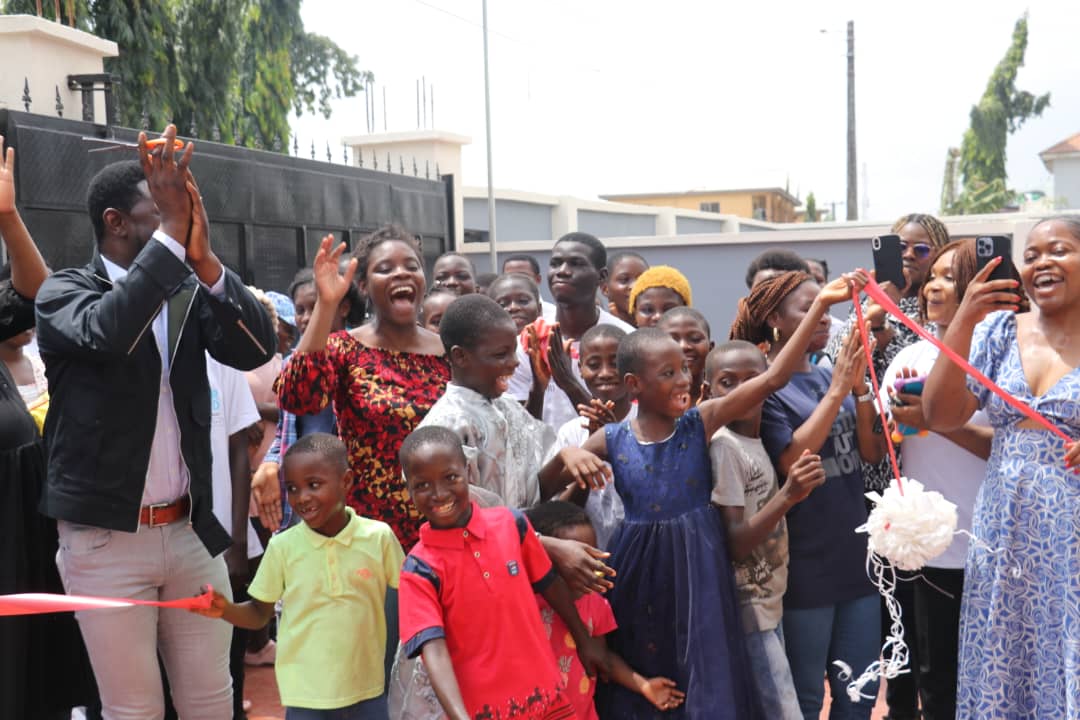 TheDestinyTrust's tweet photo. Our new Home is officially open! 🥳
We are excited to see this dream become reality. One more beautiful Home for vulnerable children to call theirs. The joy in the air is palpable as the young occupants can not wait to move in! 1/ https://t.co/4Z6LkytaLX