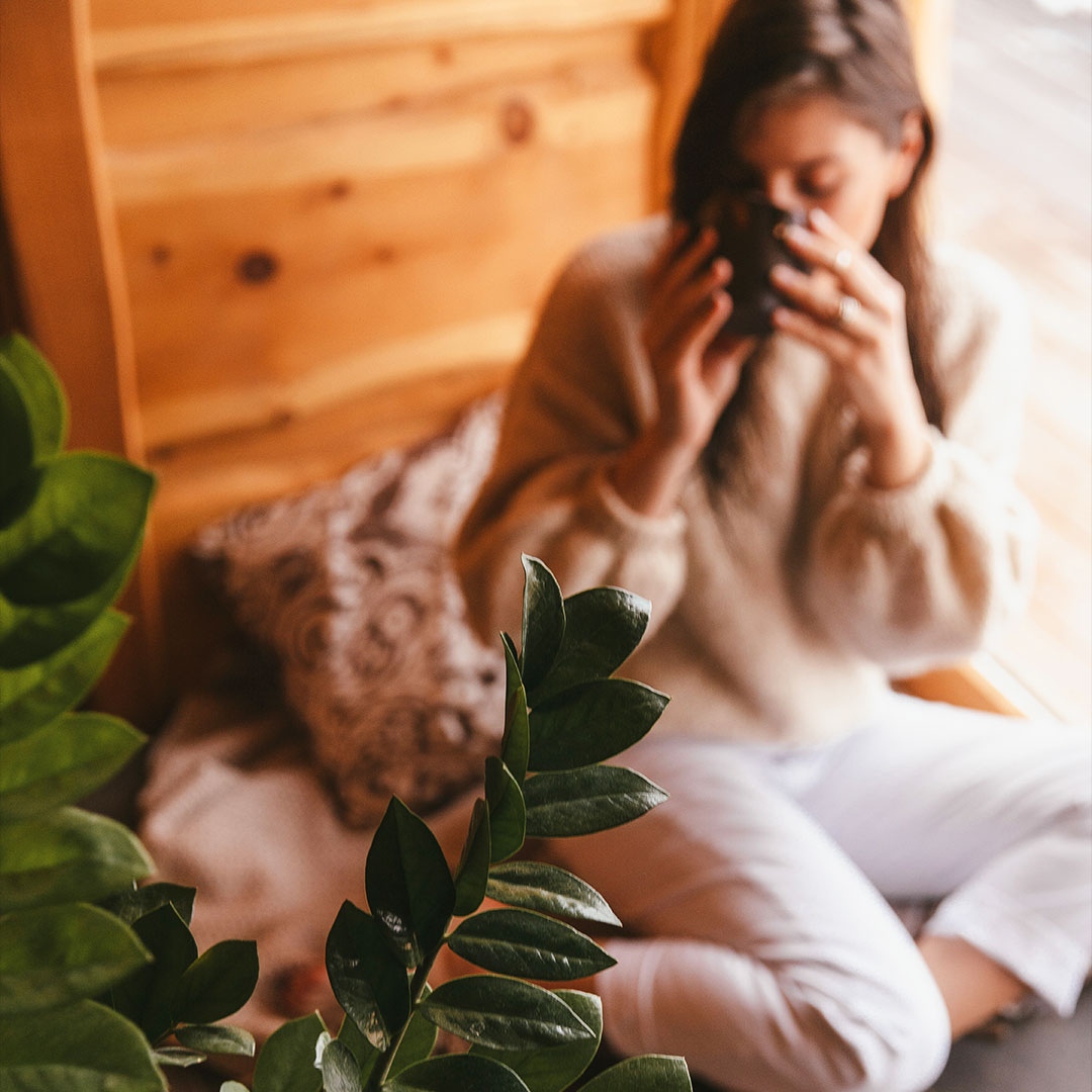 EnjoyClover's tweet photo. If you’re looking to get some zen, try our Rest blend. 🍵  It’s full of calming adaptogens and botanicals like Ashwagandha, Valerian, Chamomile, Lavender, and Rosehip to help balance stress hormones and promote a healthy sleep cycle.

Shop now at the link in our bio. https://t.co/J9RuCxQgEd